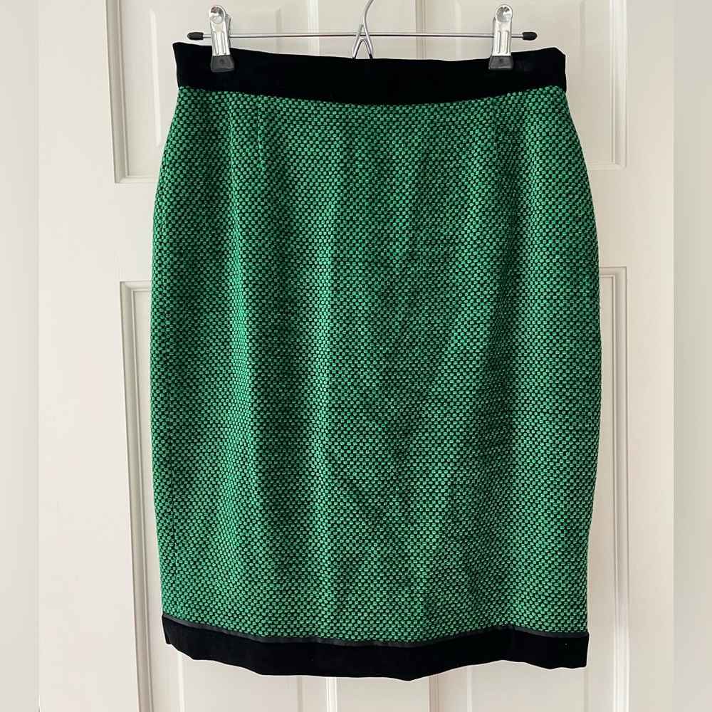 Escada Green and Black Women's Skirt. Matching jacket is a separate listing.